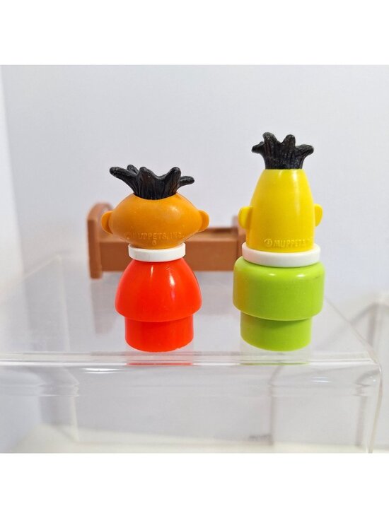 Little People Bert & Ernie Brown Bed Sesame Street Fisher Price Vintage - Picture 2 of 9